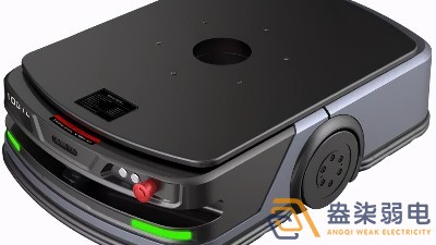 潛伏叉取式移動機器人—窄通道物流的破局利器