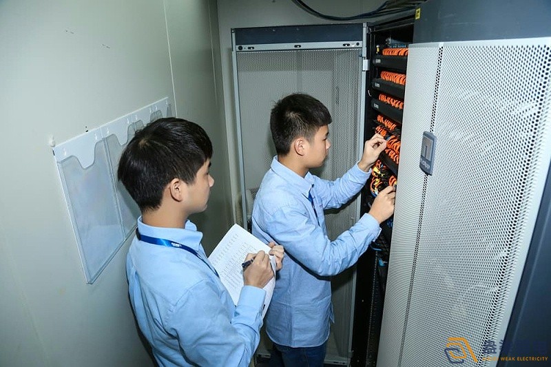 工廠弱電機房建設的核心要求？